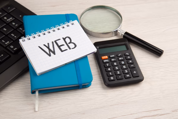 web slova na papiru